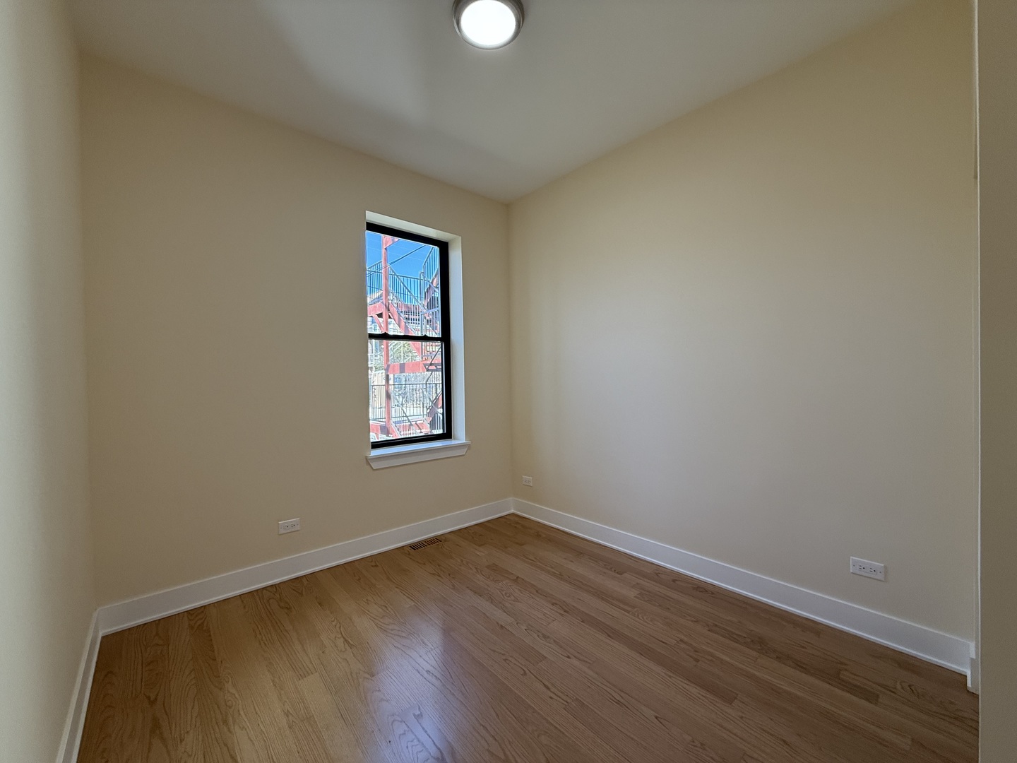 2124 W 18th Place #1, Chicago, IL 60608