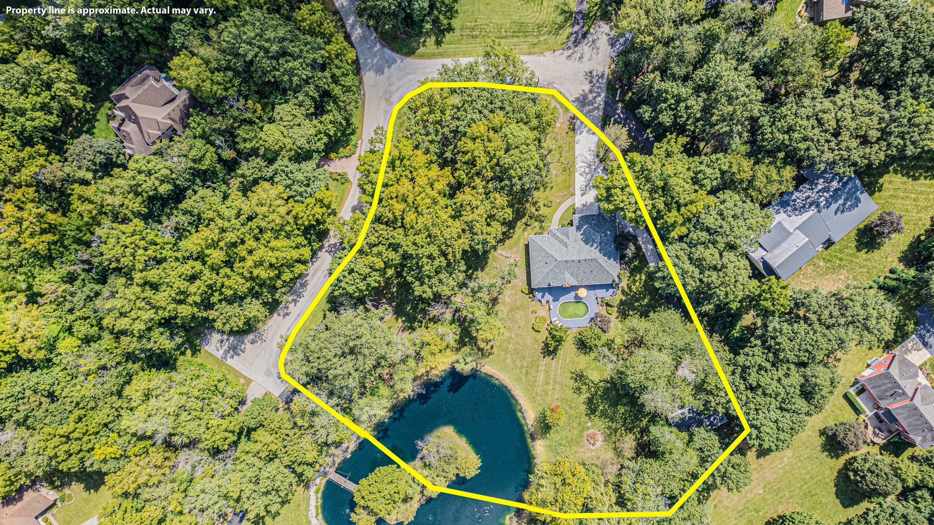 10N836 Lakeside Court, Elgin, IL 60124