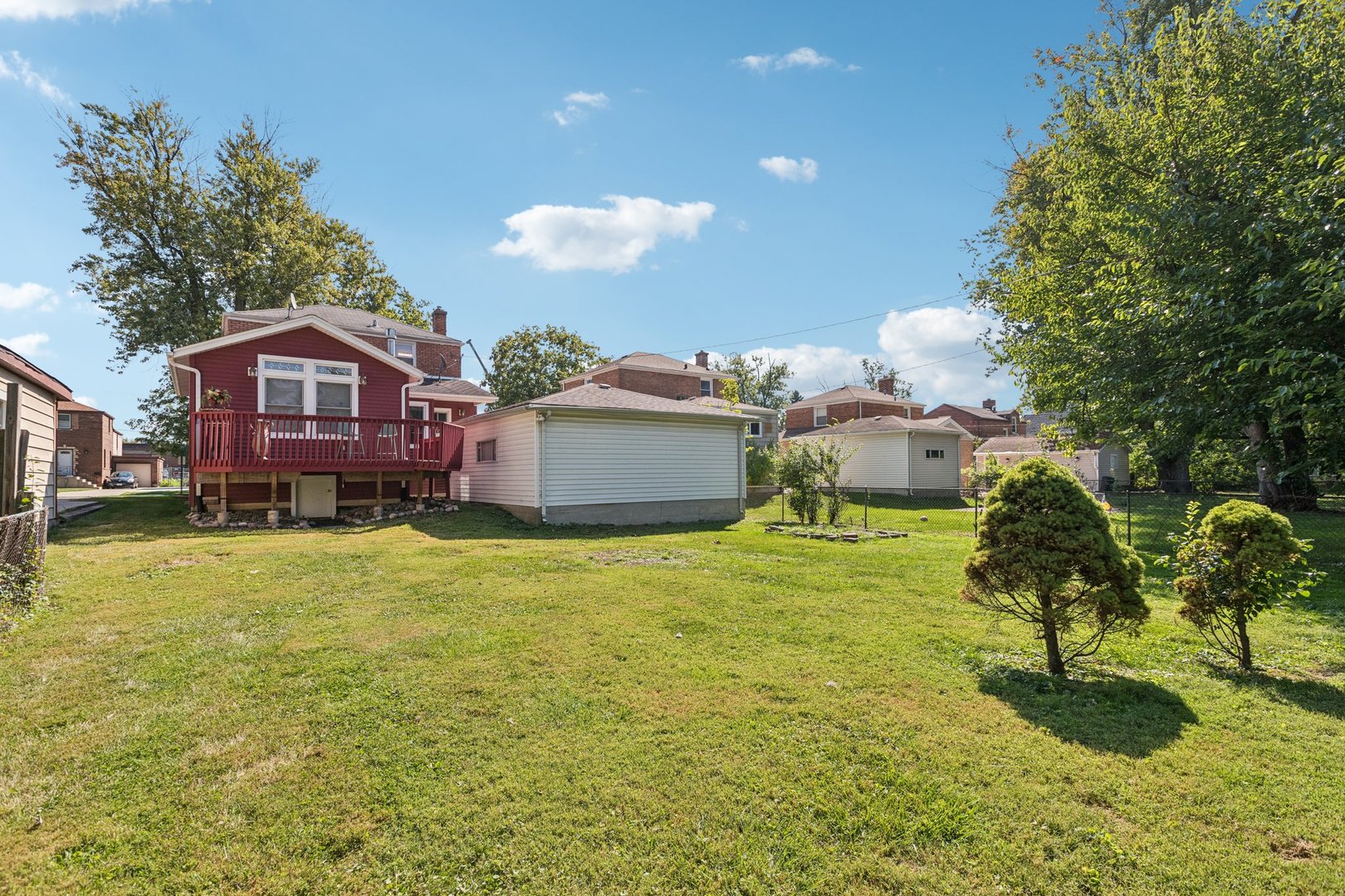 2412 S 19th Avenue, Broadview, IL 60155