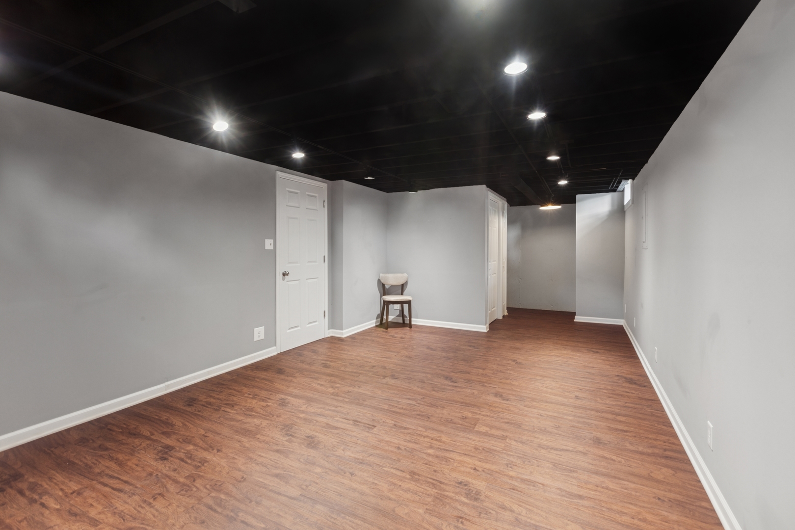 2293 Bannister Lane, Aurora, IL 60504