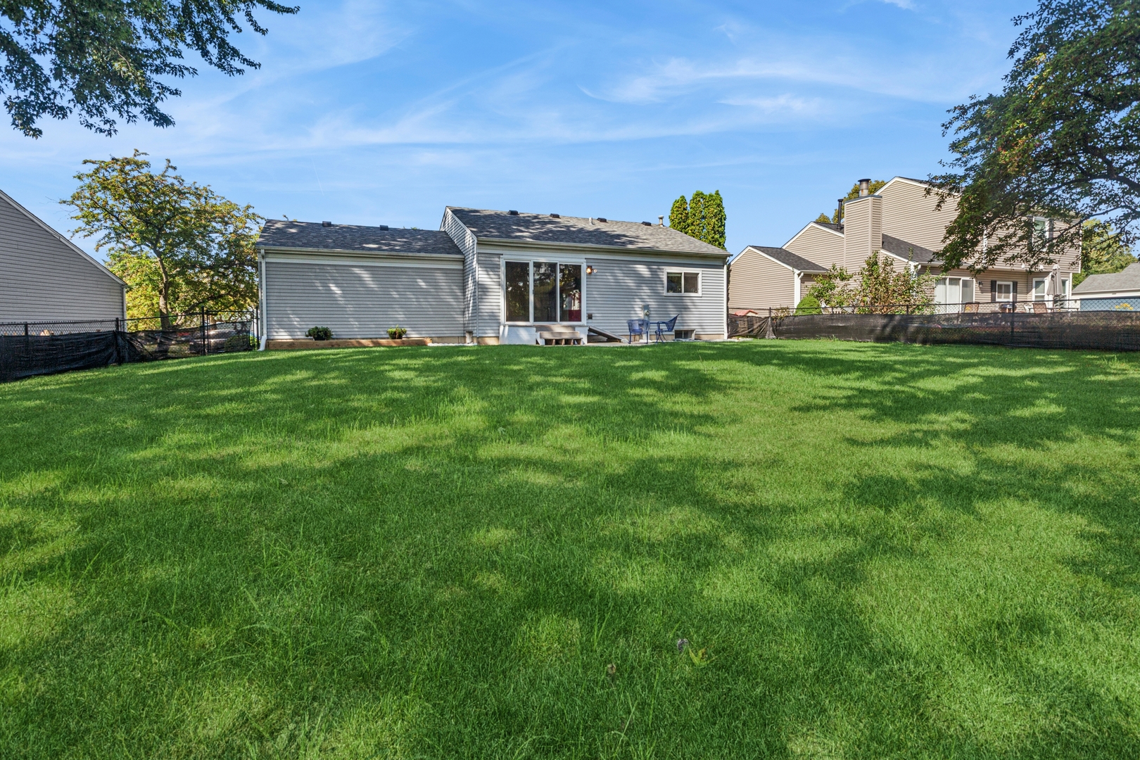 2293 Bannister Lane, Aurora, IL 60504