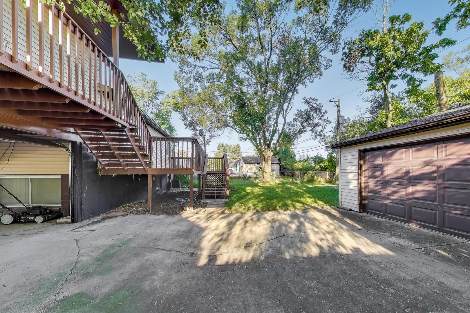 228 Gordon Avenue, Romeoville, IL 60446