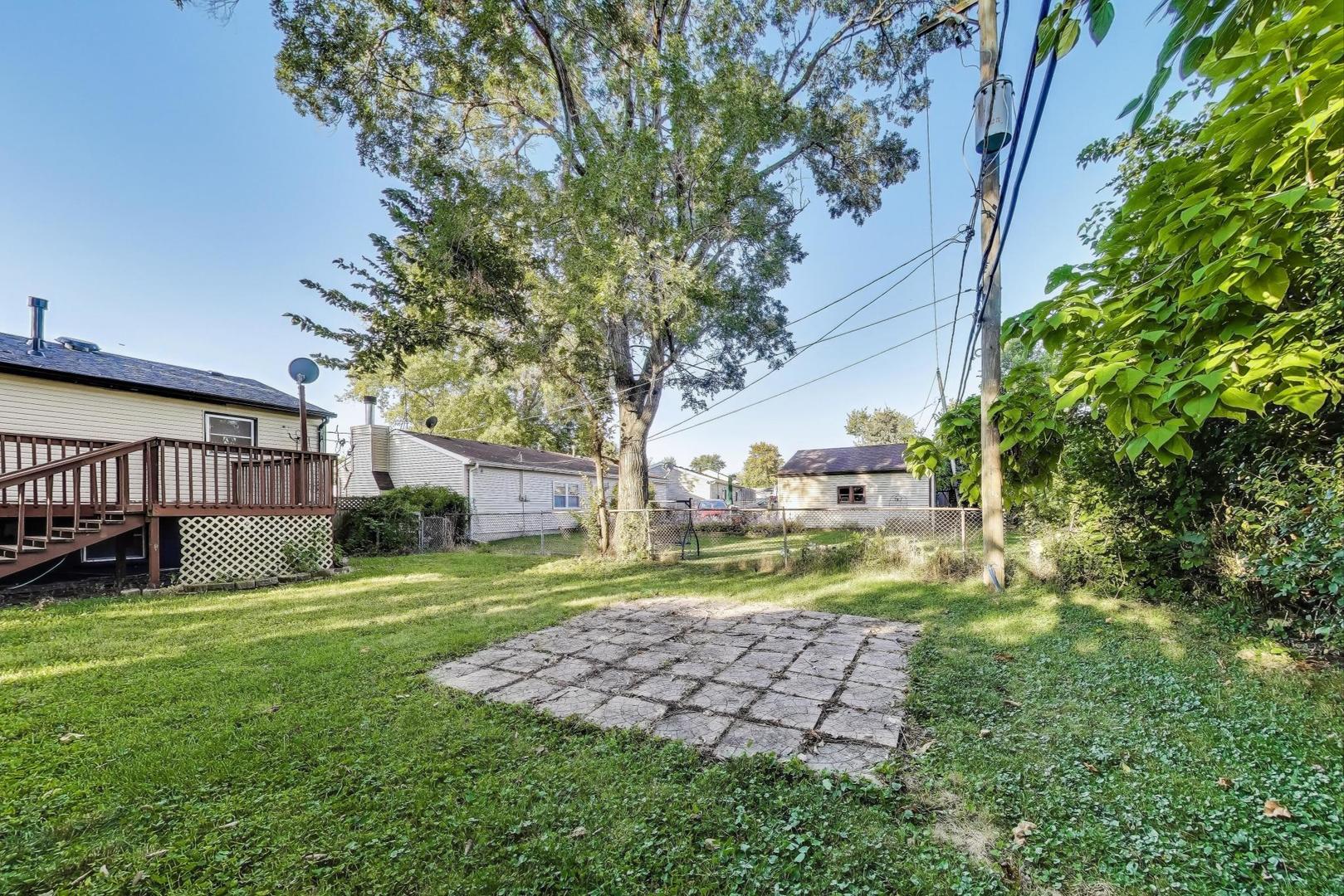 228 Gordon Avenue, Romeoville, IL 60446