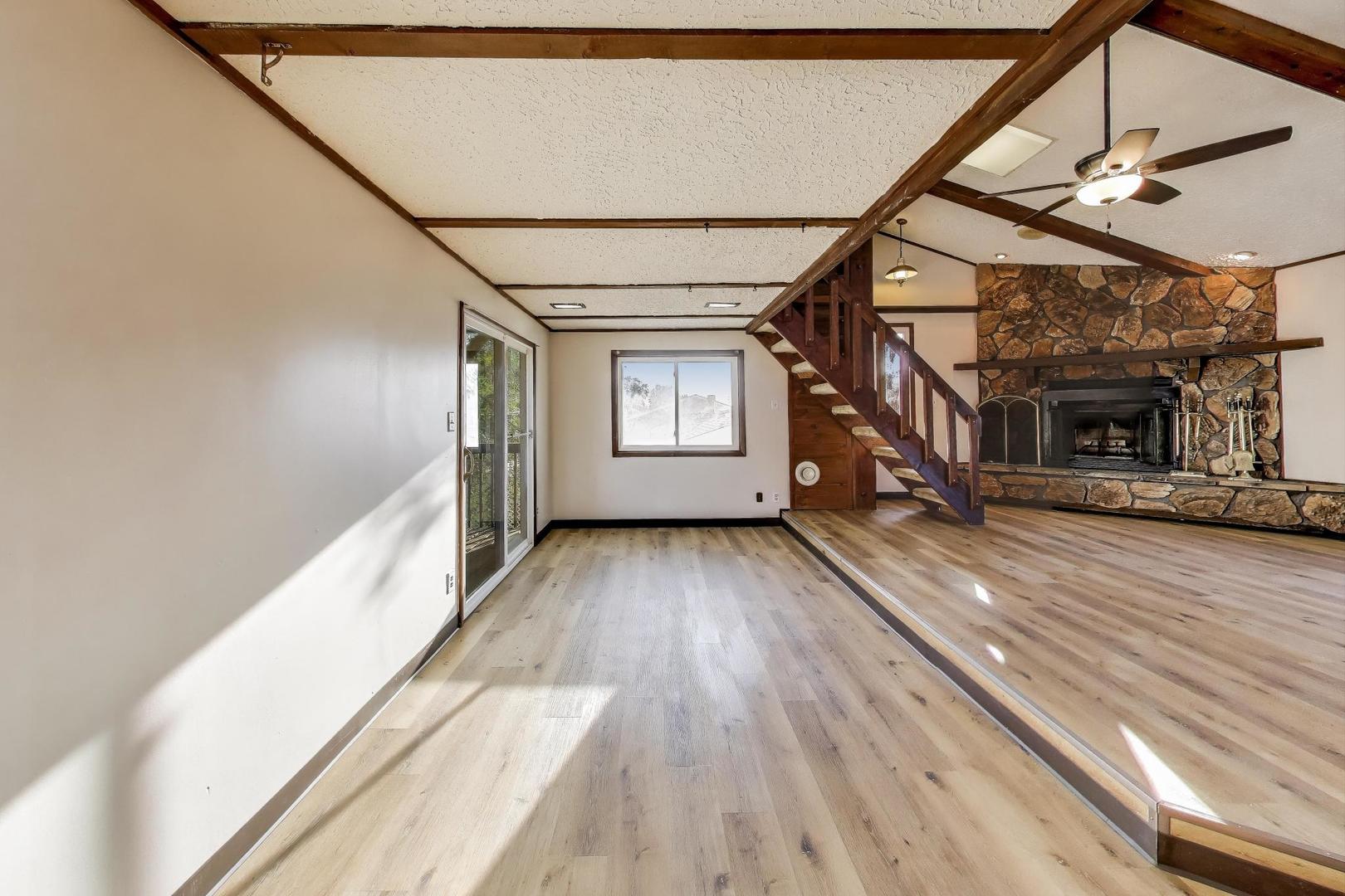 228 Gordon Avenue, Romeoville, IL 60446