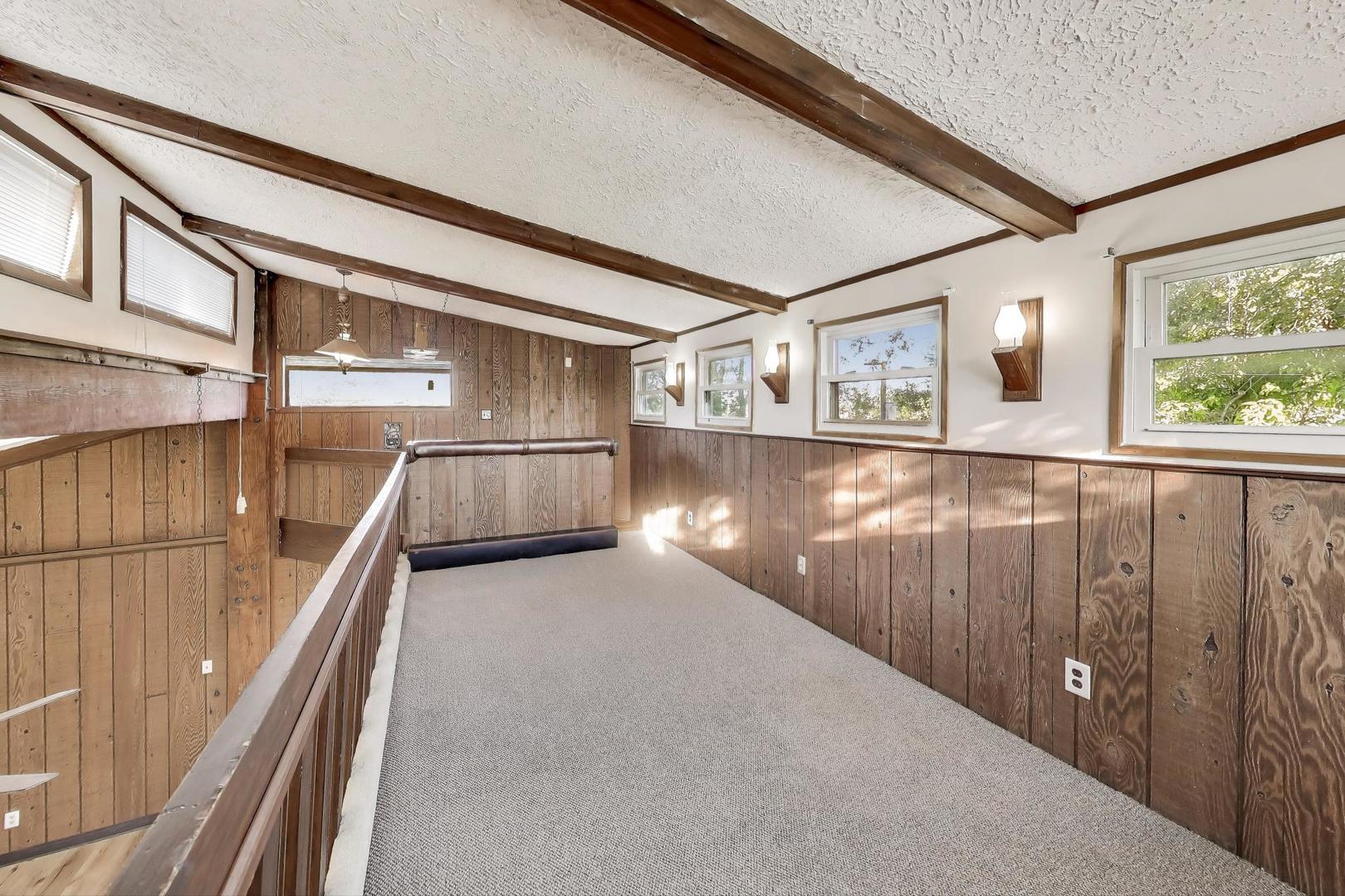 228 Gordon Avenue, Romeoville, IL 60446