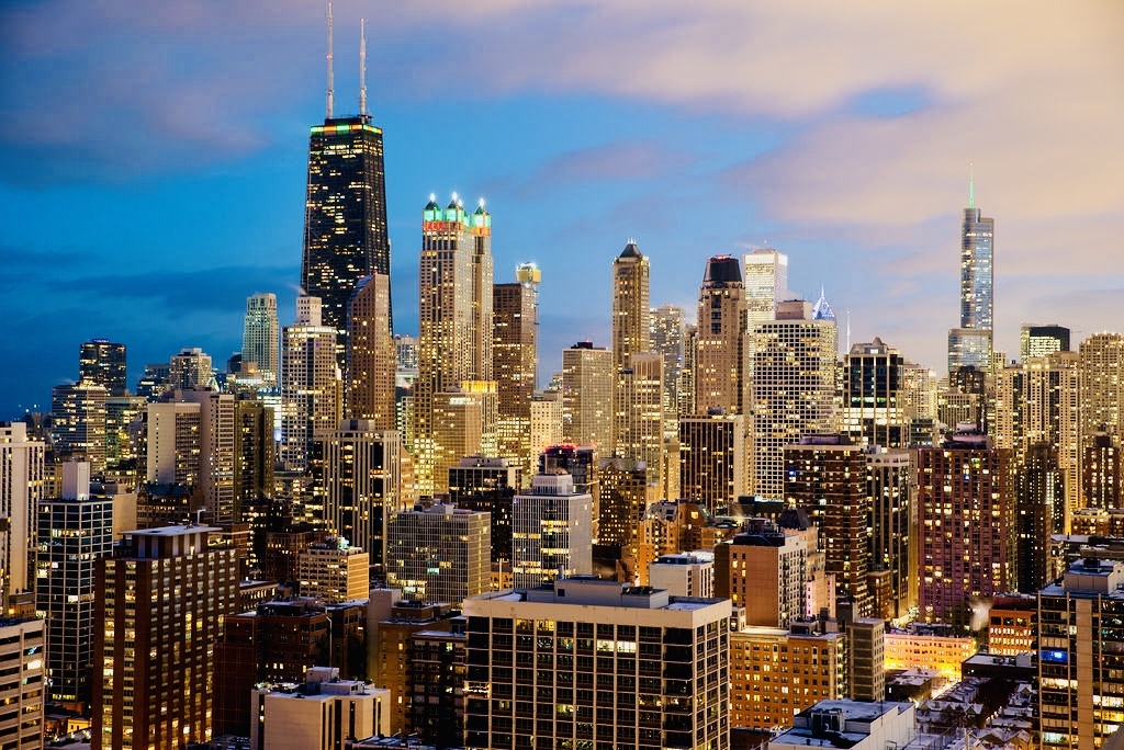 1560 N Sandburg Terrace #1011J, Chicago, IL 60610