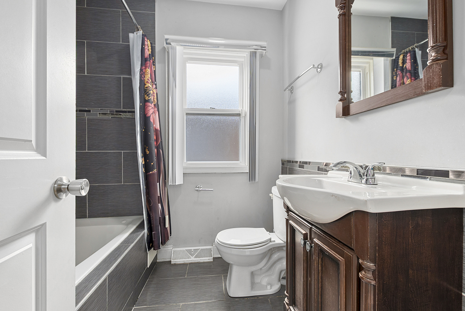 11310 S Peoria Street, Chicago, IL 60628