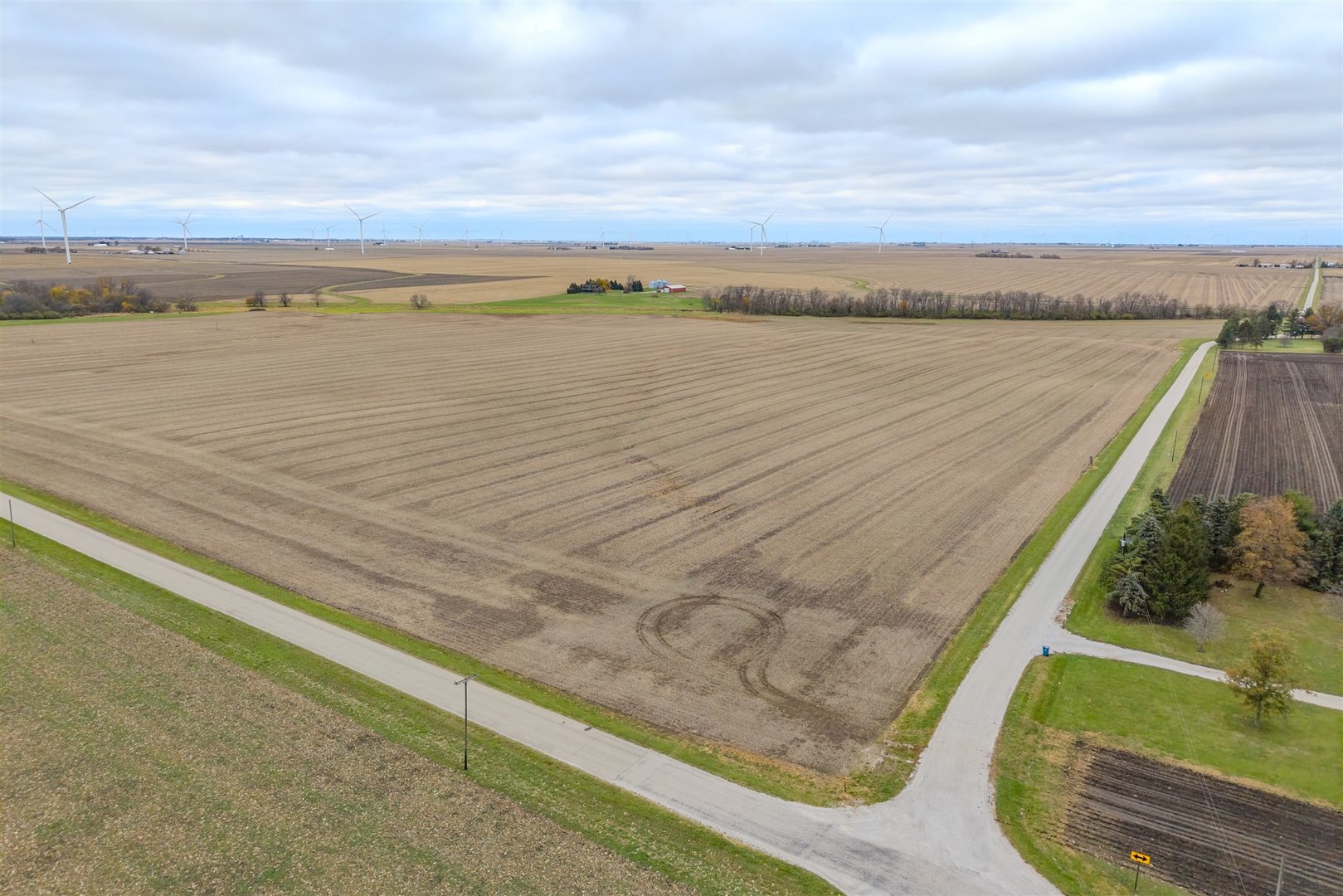 77 Acre Plot Off E 2150 North Road, Colfax, IL 61728