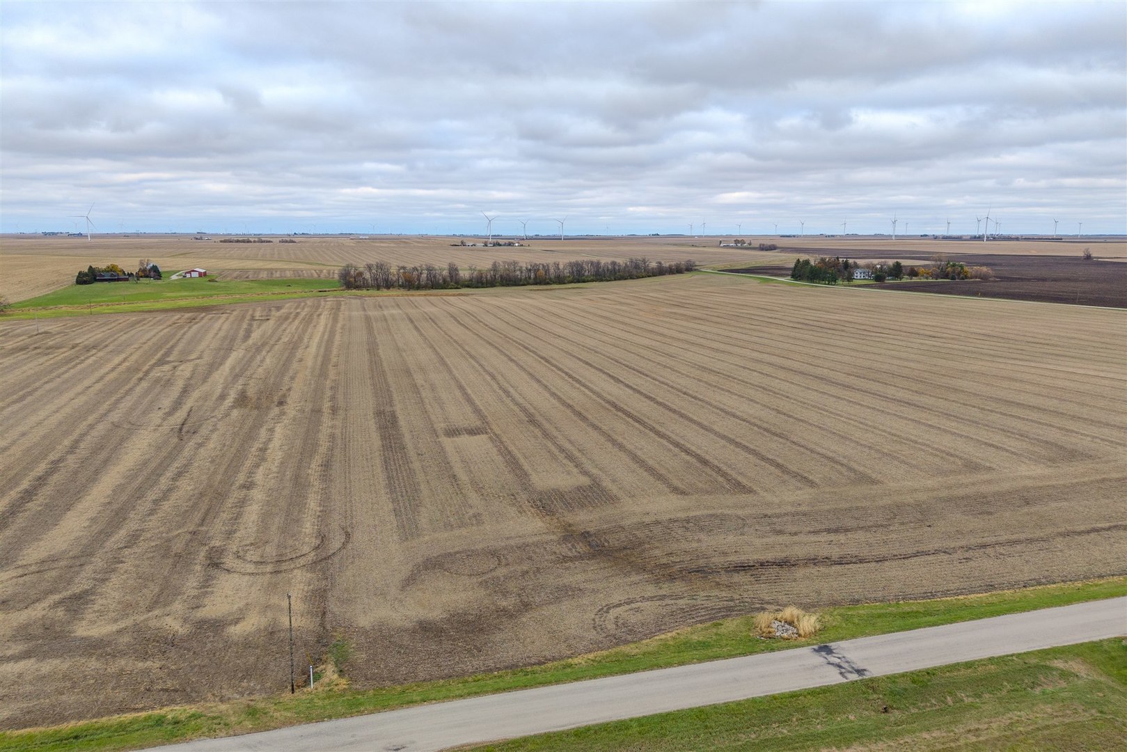 77 Acre Plot Off E 2150 North Road, Colfax, IL 61728