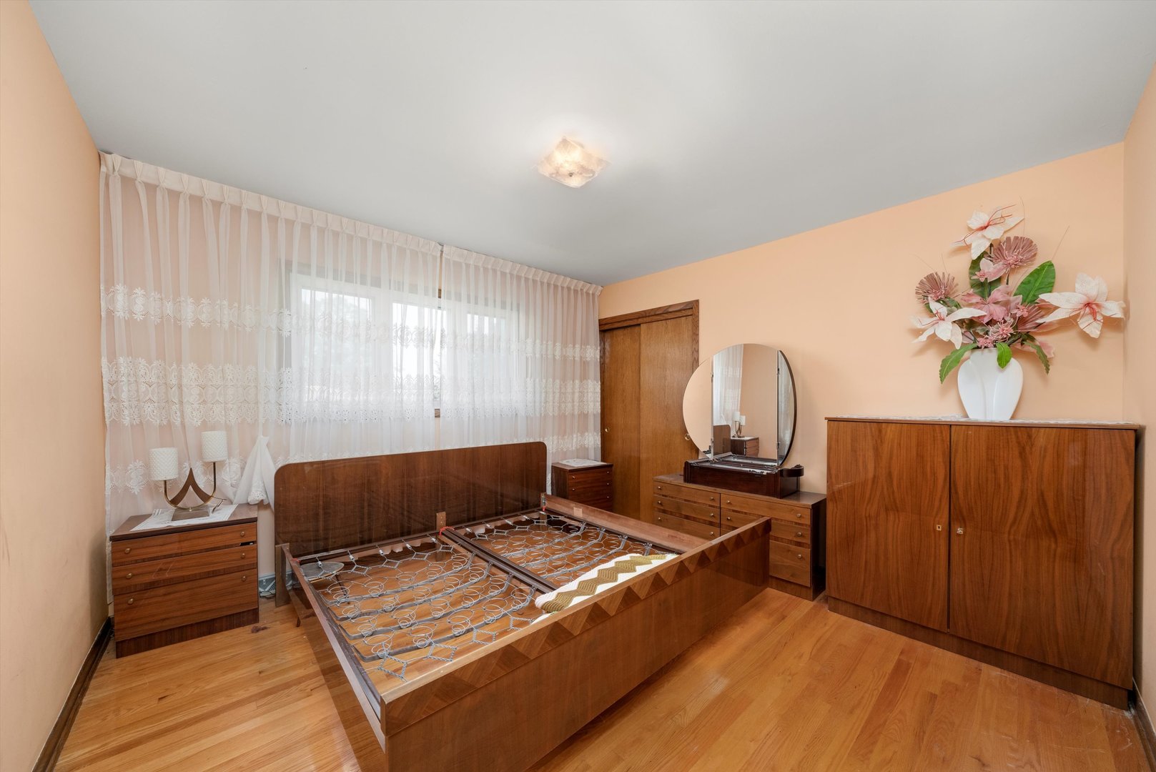 5310 S Kilpatrick Avenue, Chicago, IL 60632