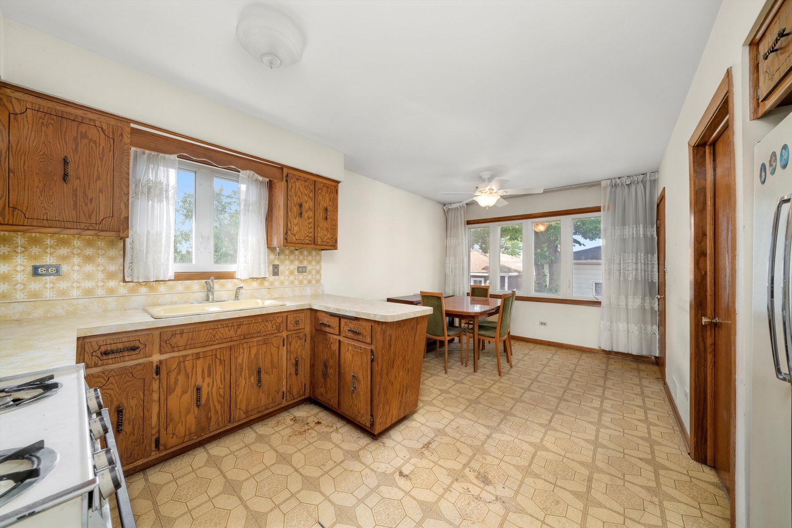5310 S Kilpatrick Avenue, Chicago, IL 60632