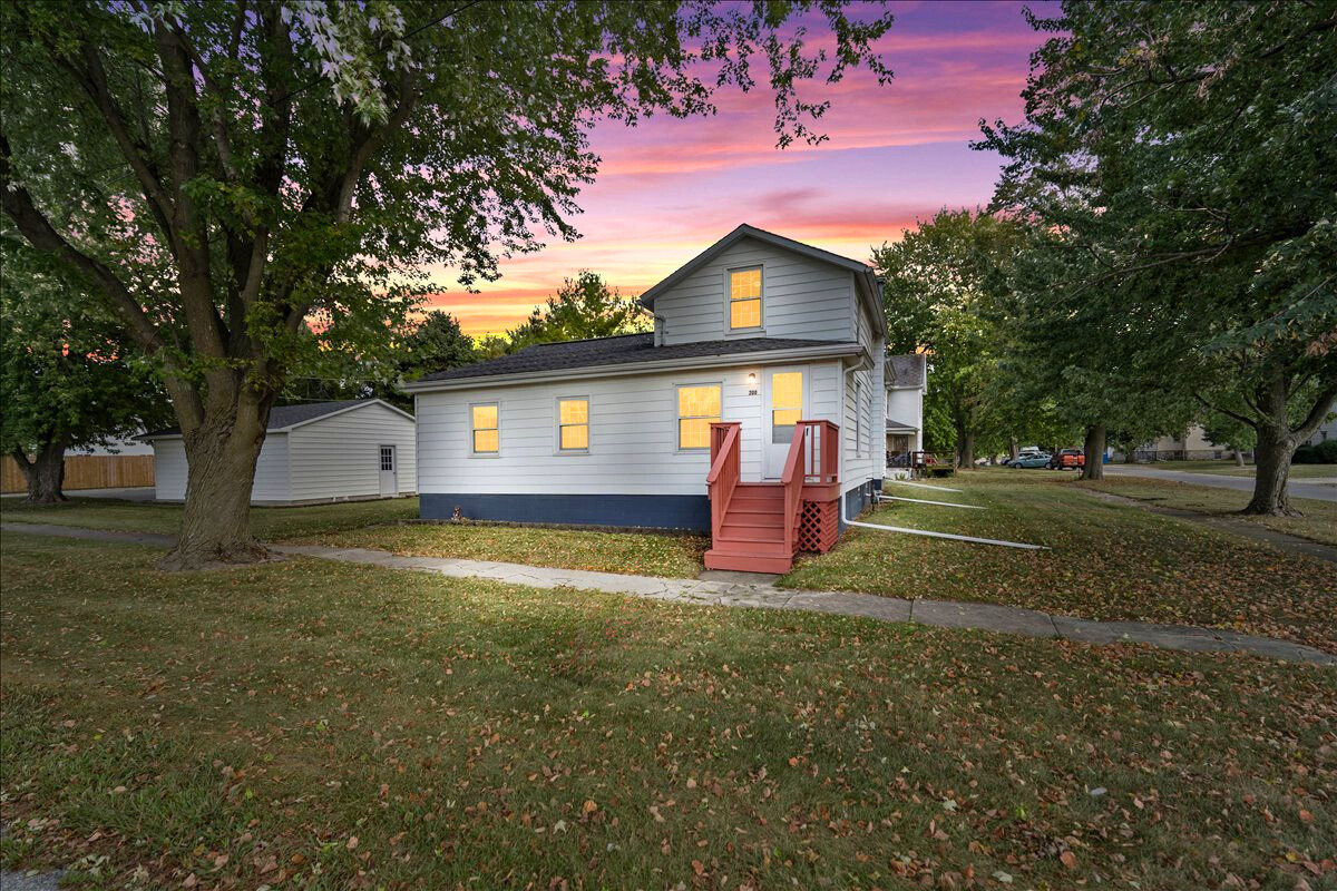200 N Front Street, Odell, IL 60460
