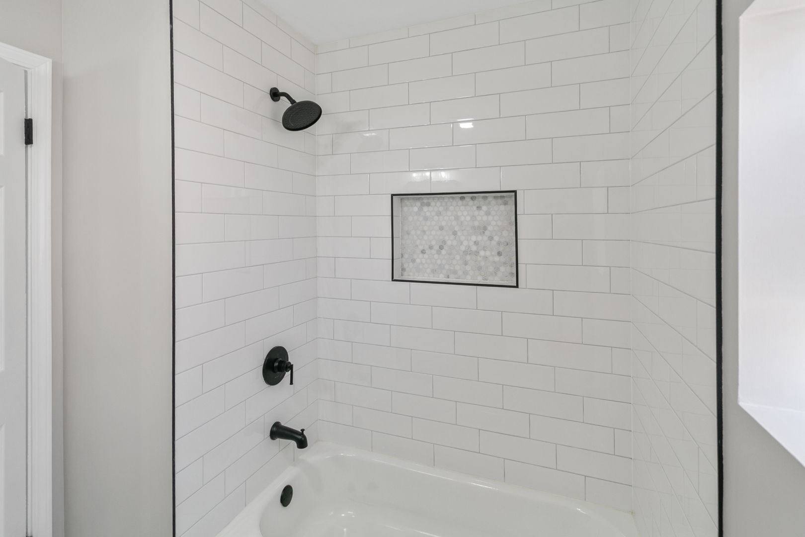 2263 S 14th Avenue, North Riverside, IL 60546