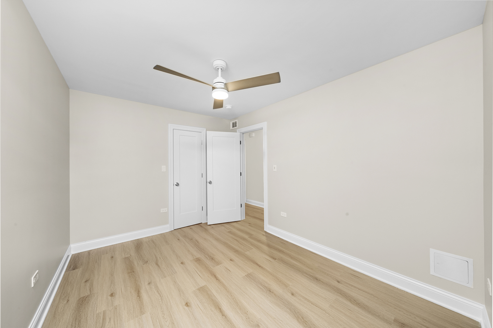 4122 Wenonah Avenue, Berwyn, IL 60402