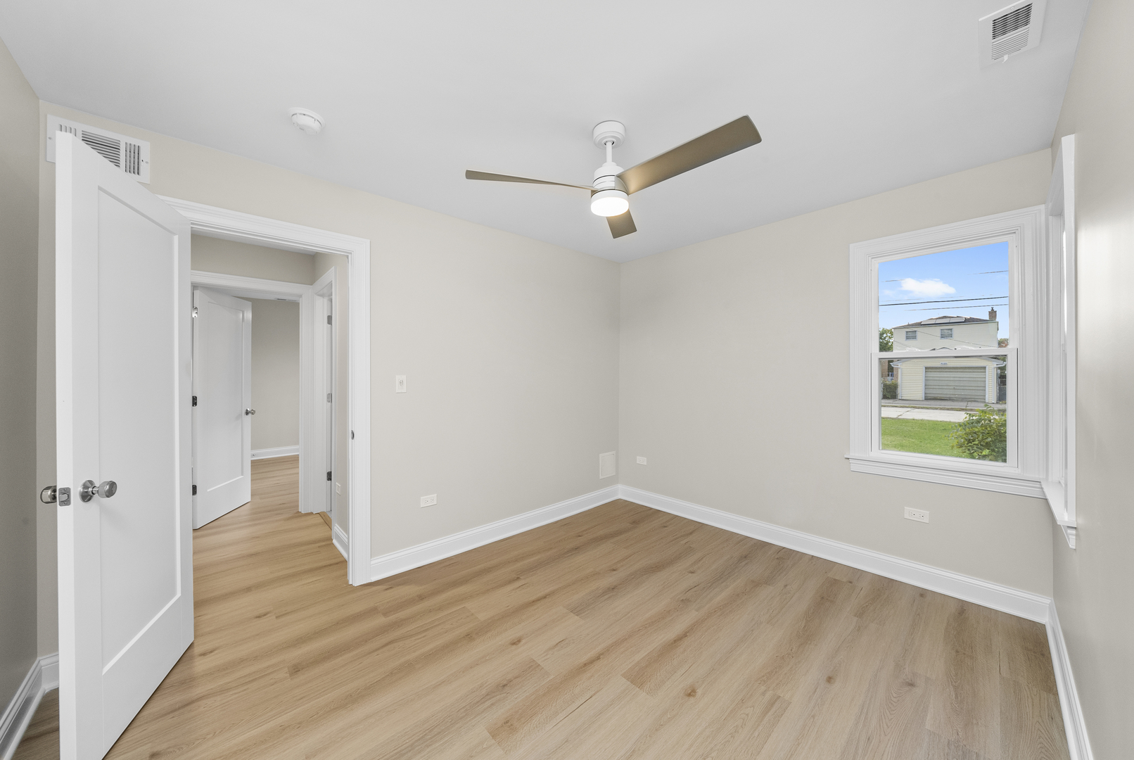 4122 Wenonah Avenue, Berwyn, IL 60402