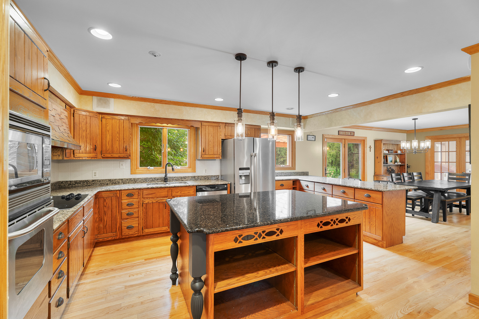 1907 Cherry Valley Road, Woodstock, IL 60098