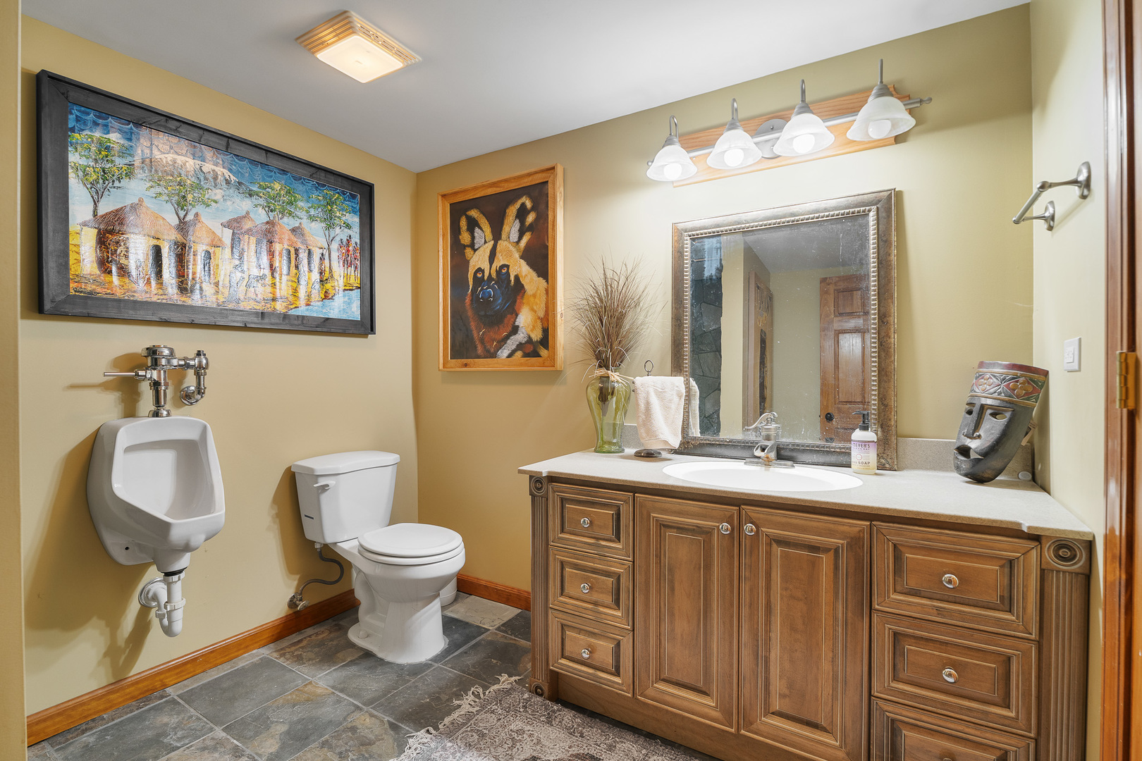 1907 Cherry Valley Road, Woodstock, IL 60098