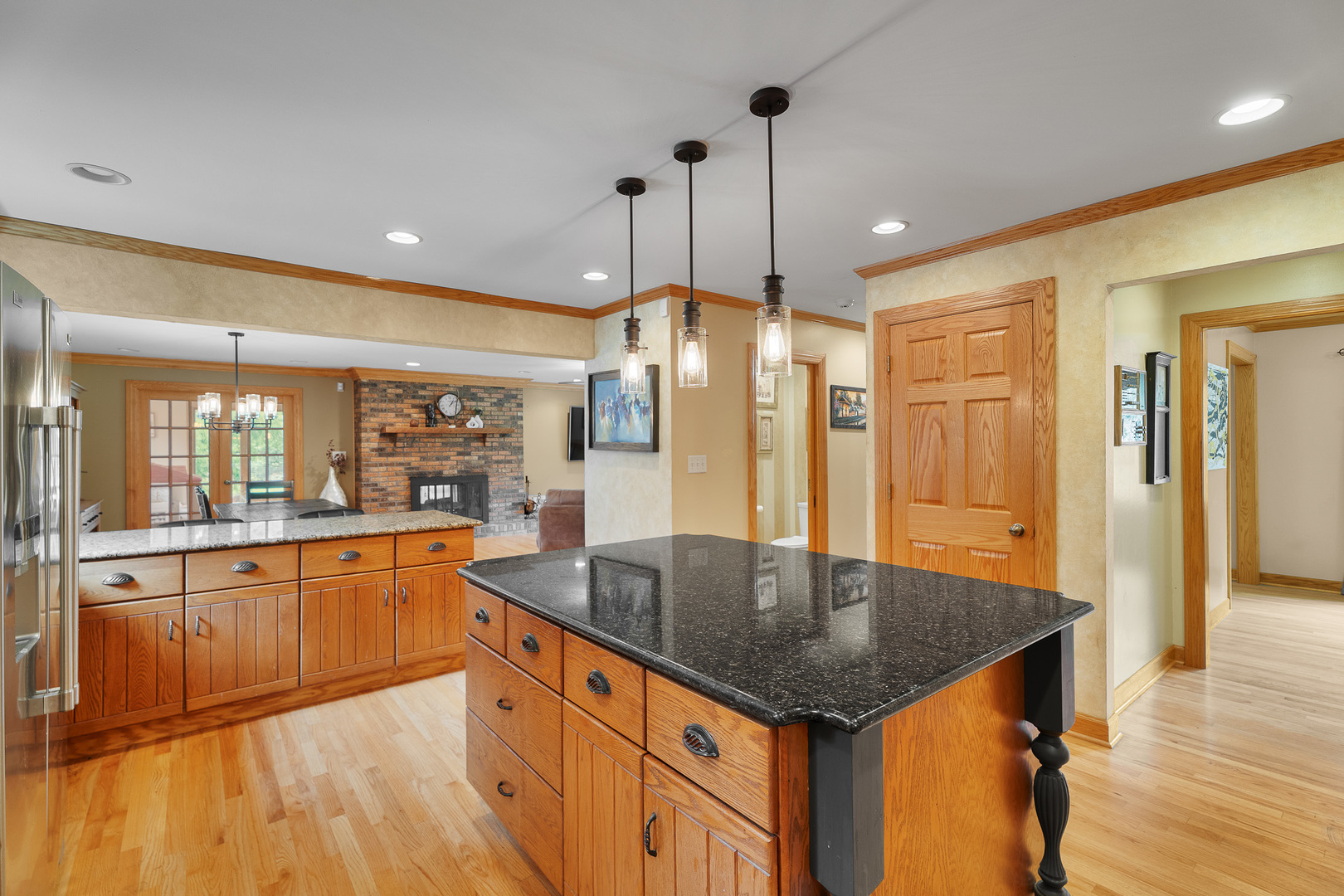 1907 Cherry Valley Road, Woodstock, IL 60098
