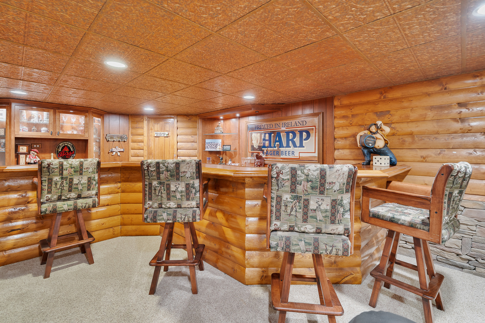 1907 Cherry Valley Road, Woodstock, IL 60098