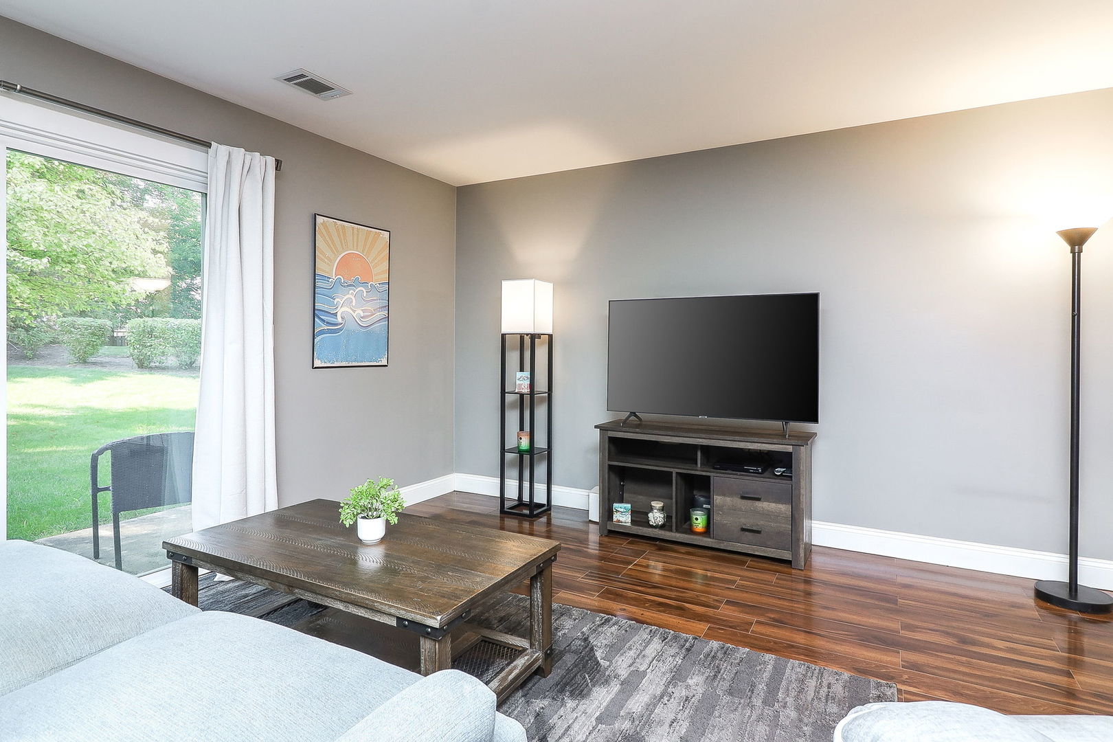 893 Nelli Court #101, Naperville, IL 60563