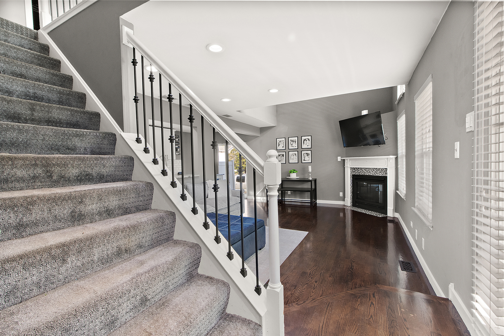 5237 Diamond Drive #B, Oak Forest, IL 60452