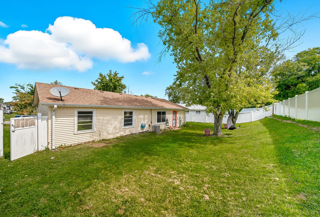 3501 School Drive, Country Club Hills, IL 60478