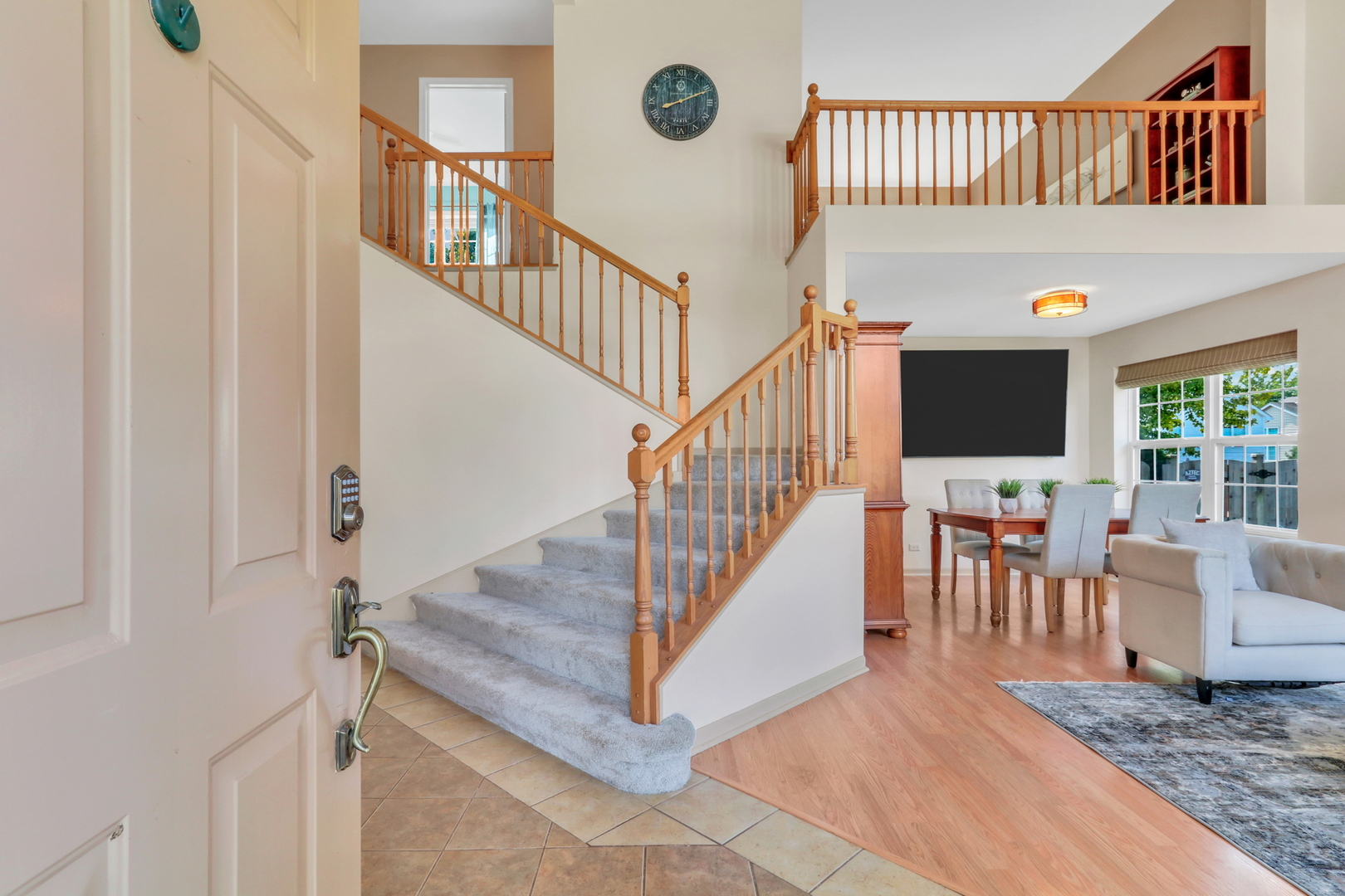 381 Gatewood Lane, Grayslake, IL 60030
