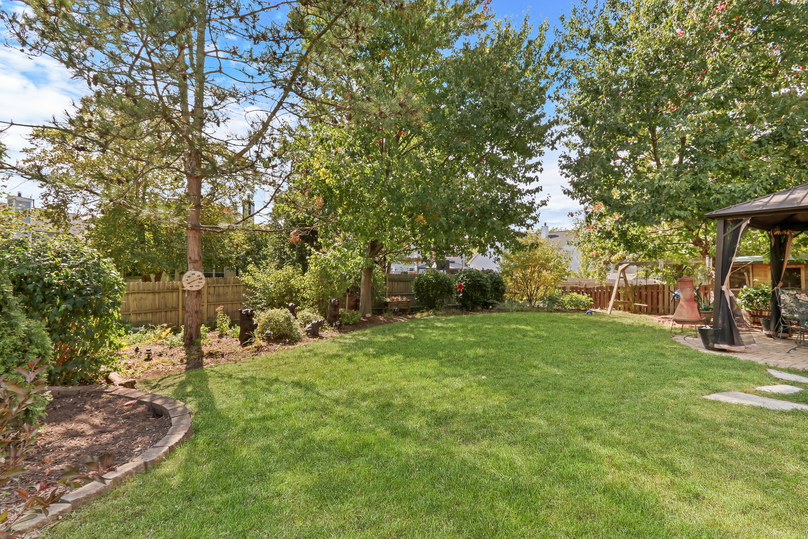 381 Gatewood Lane, Grayslake, IL 60030