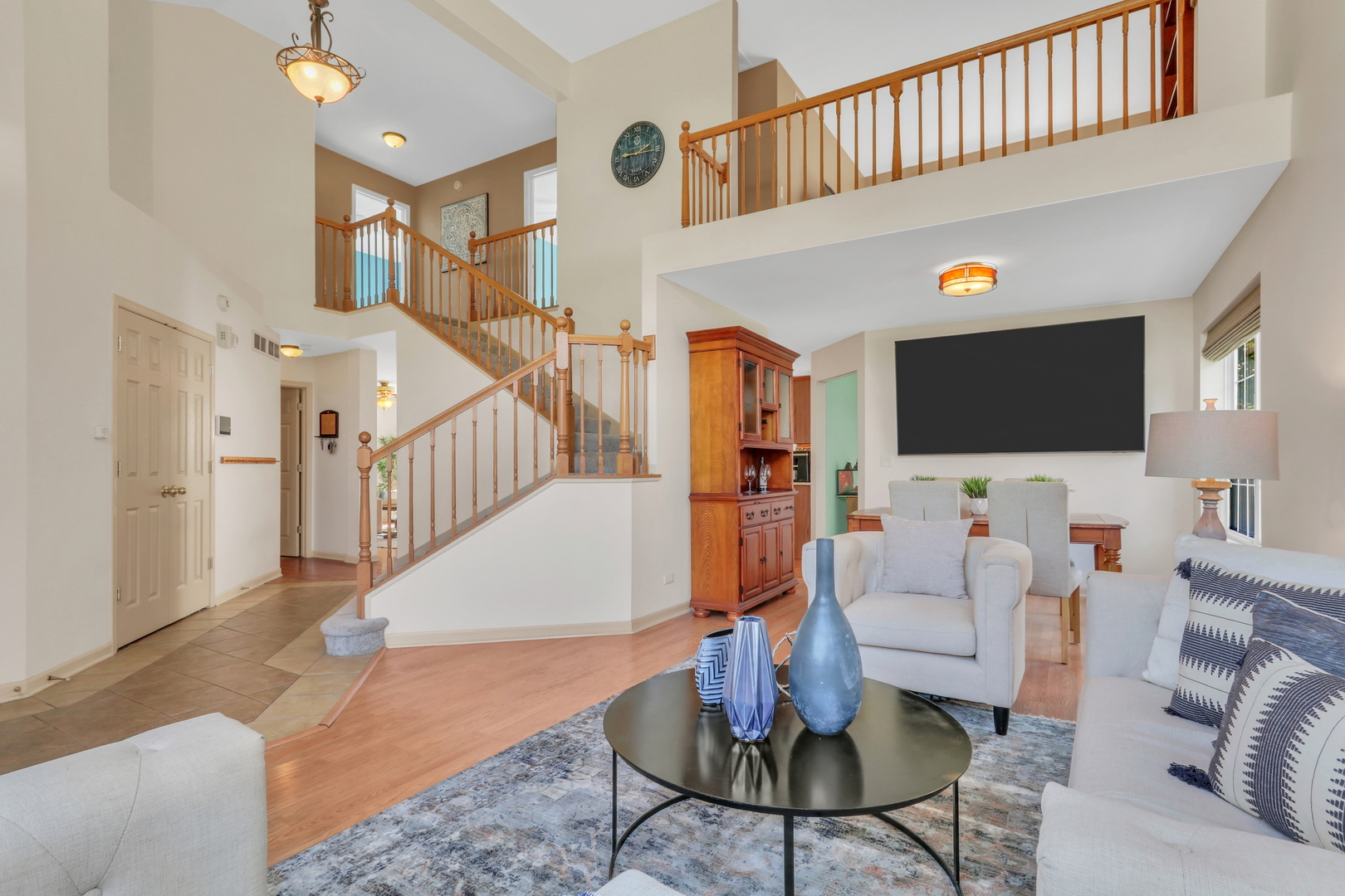381 Gatewood Lane, Grayslake, IL 60030