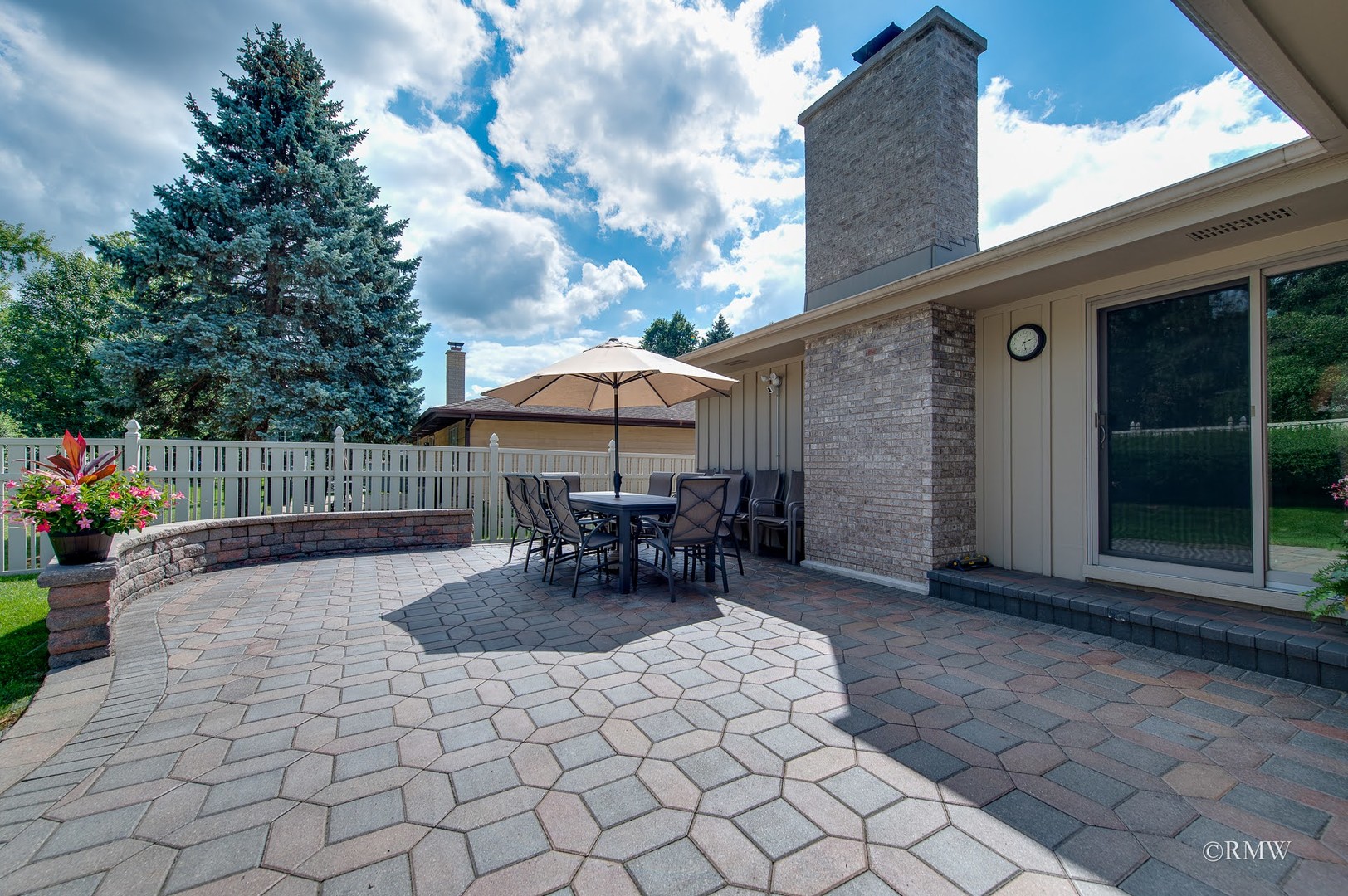 885 Brewster Lane, Bartlett, IL 60103