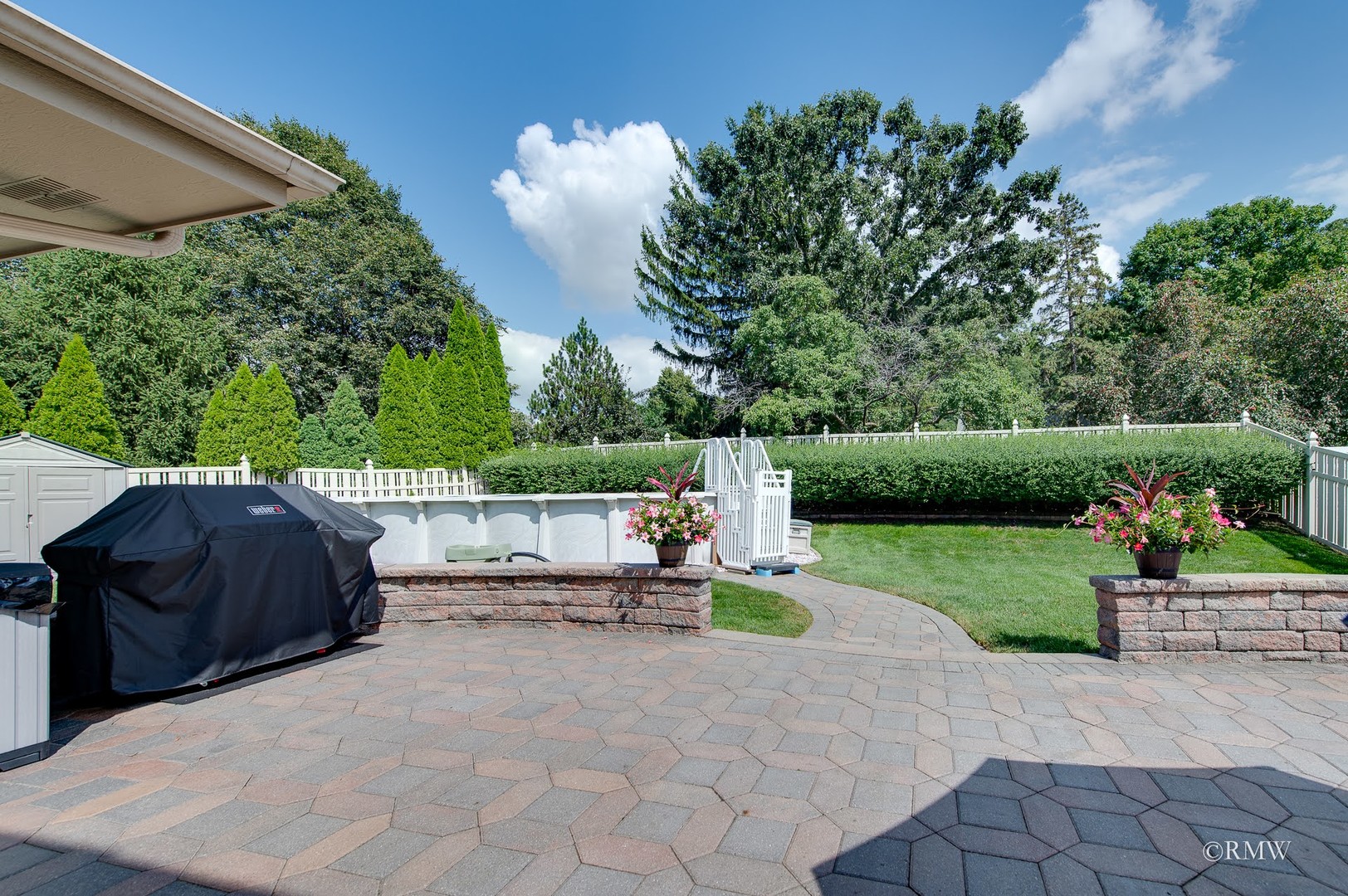 885 Brewster Lane, Bartlett, IL 60103