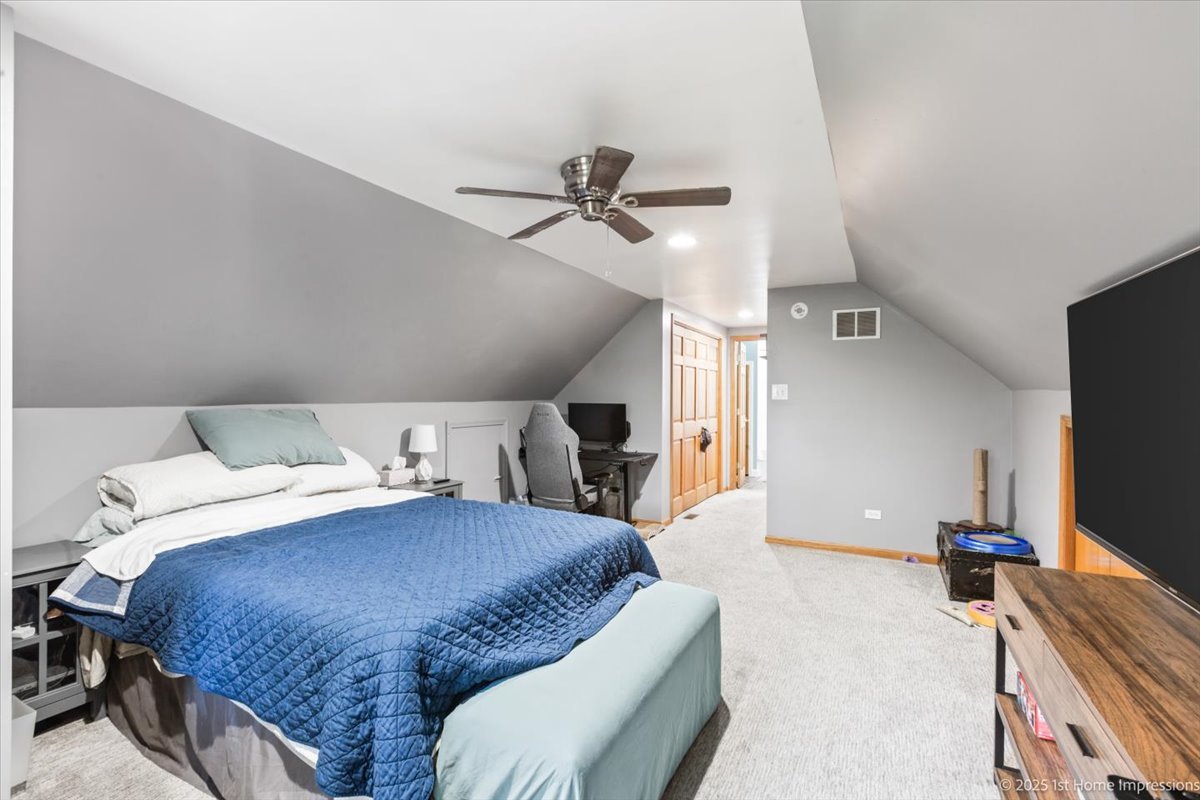 11258 S Albany Avenue, Chicago, IL 60655