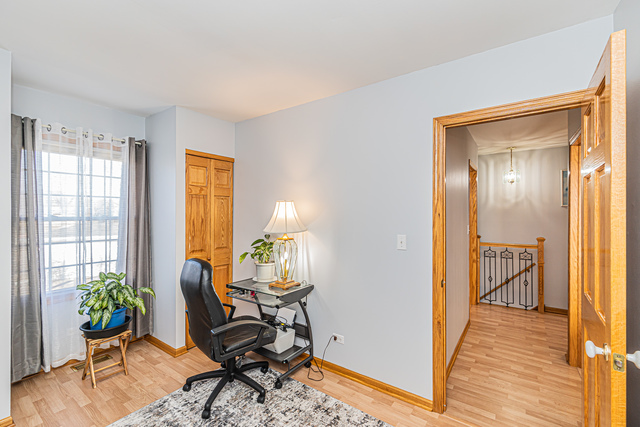 1305 Kingsbury Drive, Hanover Park, IL 60133