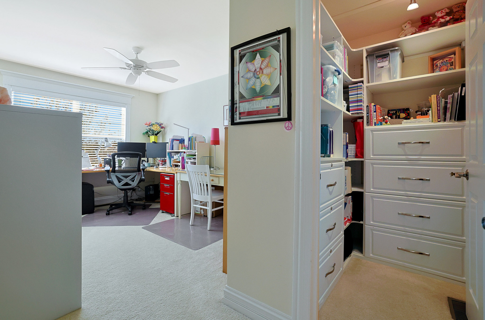 1053 Hummingbird Way, Bartlett, IL 60103