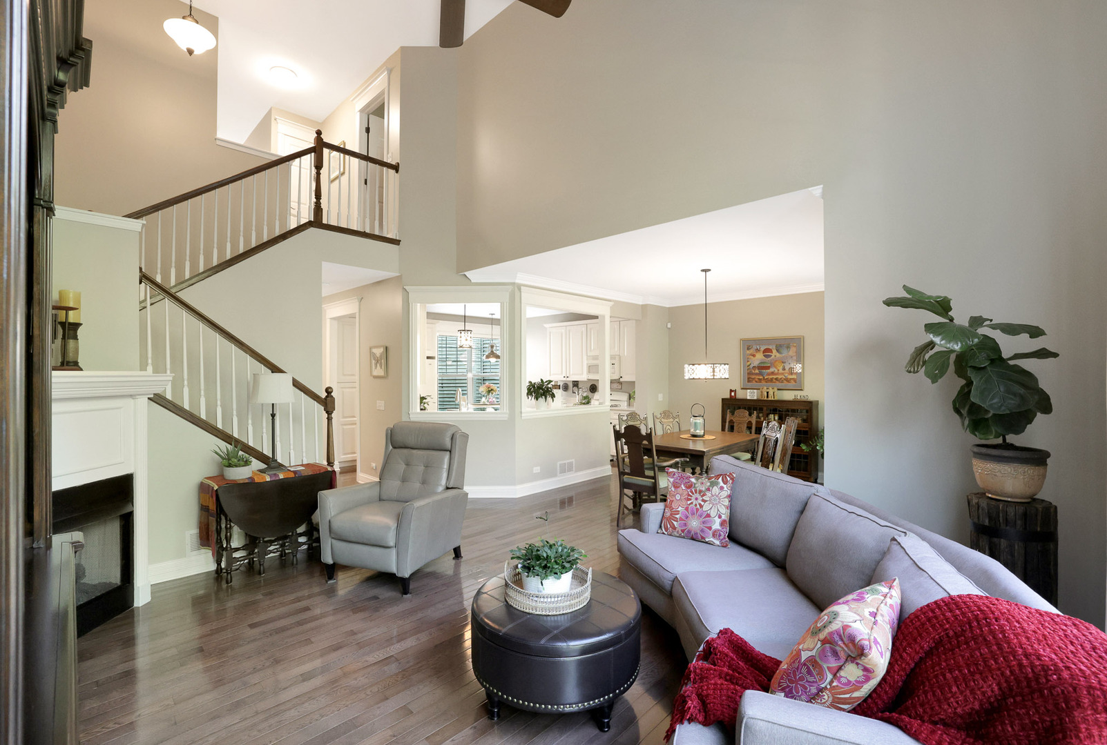 1053 Hummingbird Way, Bartlett, IL 60103