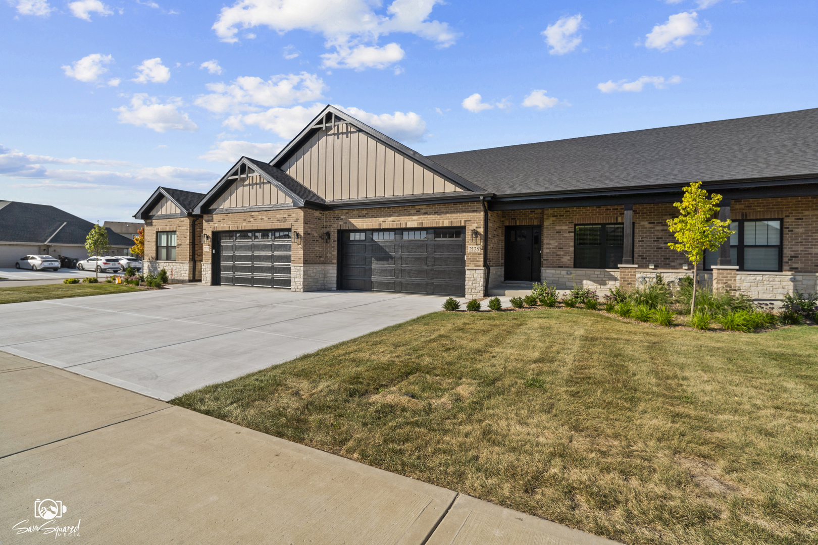 2125 Sky Harbor Drive, New Lenox, IL 60451