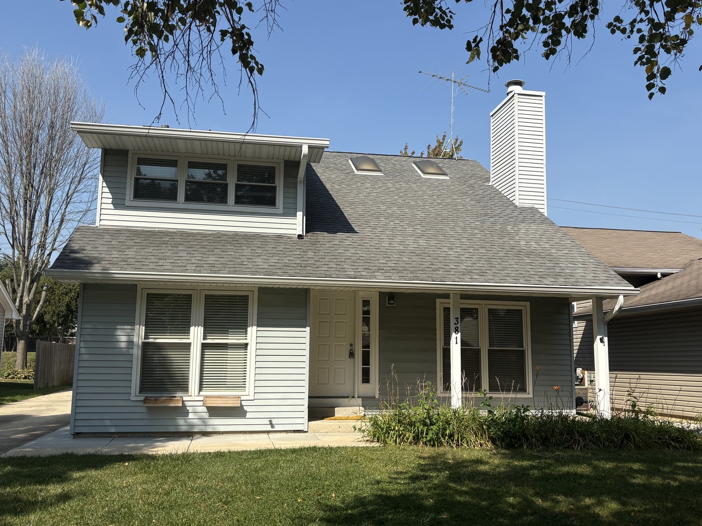 381 Pearson Circle, Naperville, IL 60563