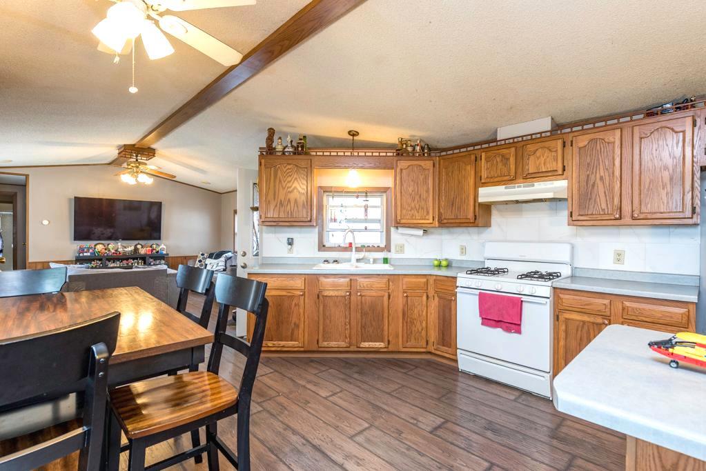 3285 Meadow Drive, Park City, IL 60085