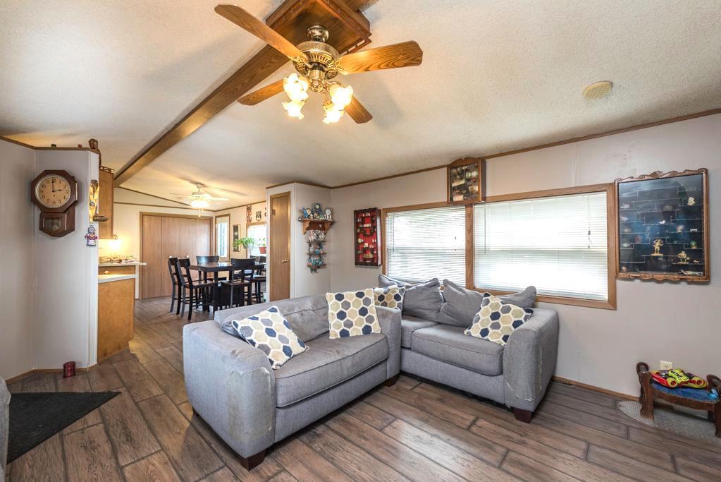 3285 Meadow Drive, Park City, IL 60085