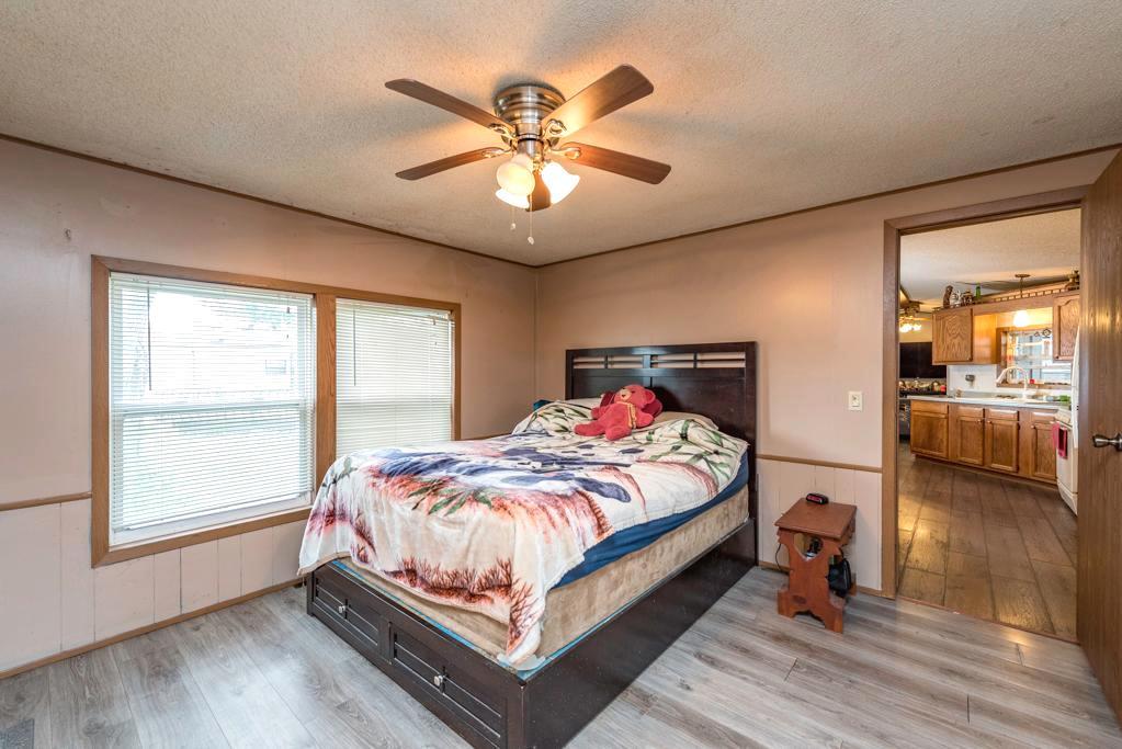 3285 Meadow Drive, Park City, IL 60085