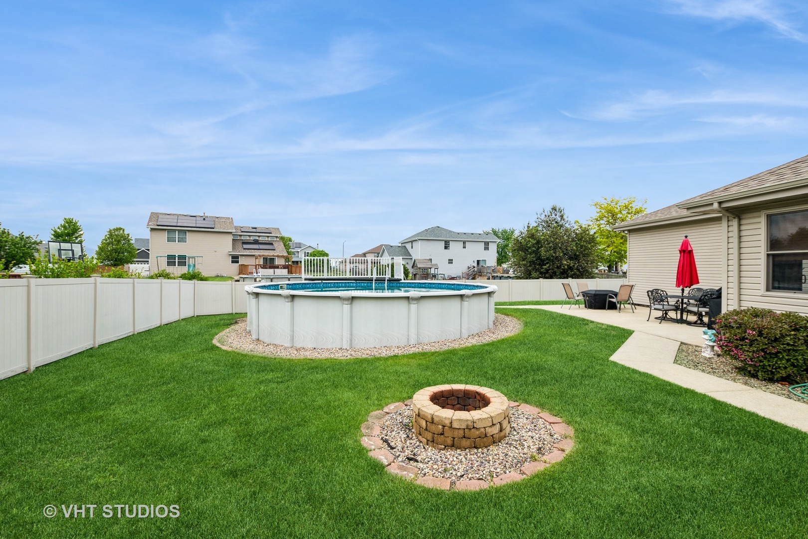 1035 Bonnie Lane, Peotone, IL 60468