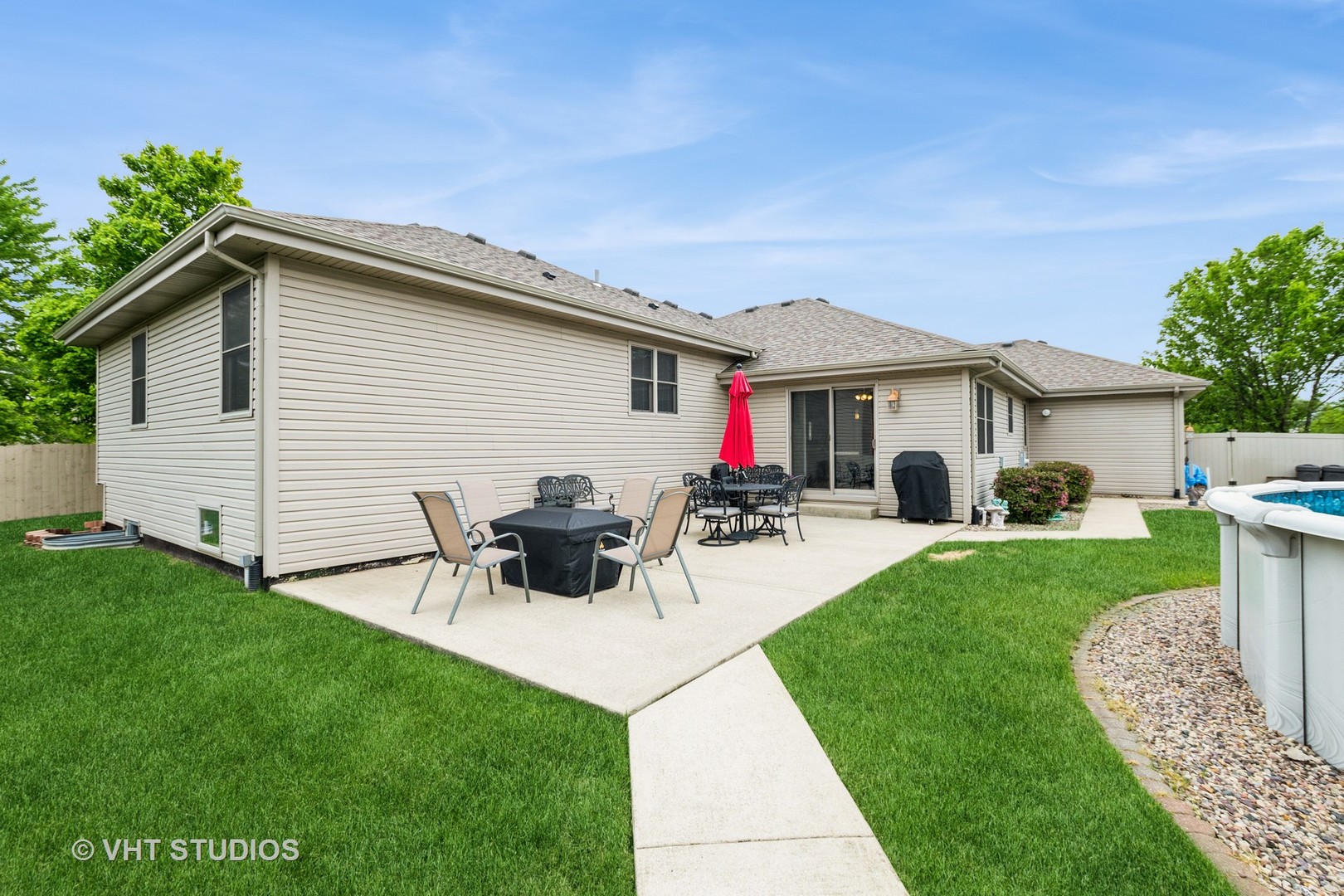 1035 Bonnie Lane, Peotone, IL 60468
