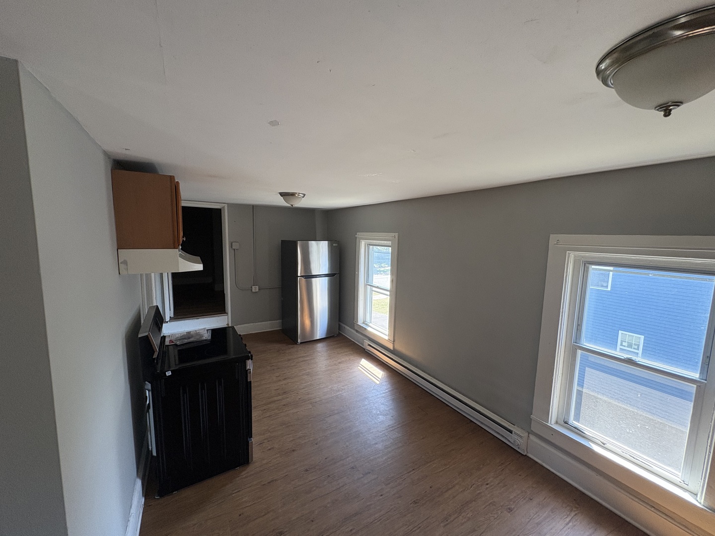 86 N 4th Street #1, Aurora, IL 60505