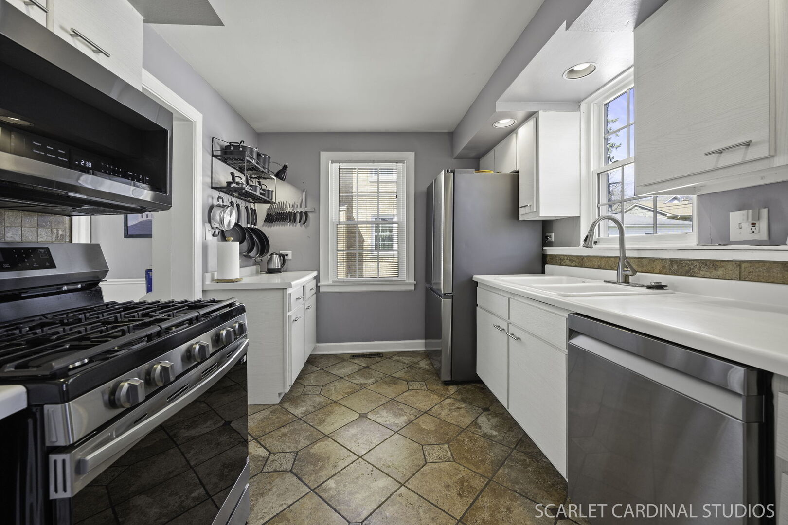 907 N President Street, Wheaton, IL 60187