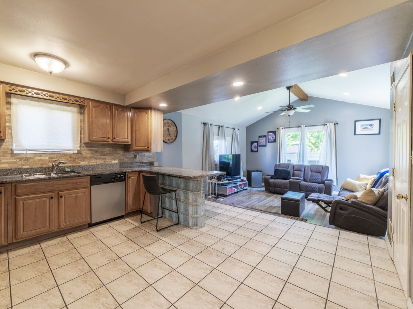 17519 Community Street, Lansing, IL 60438