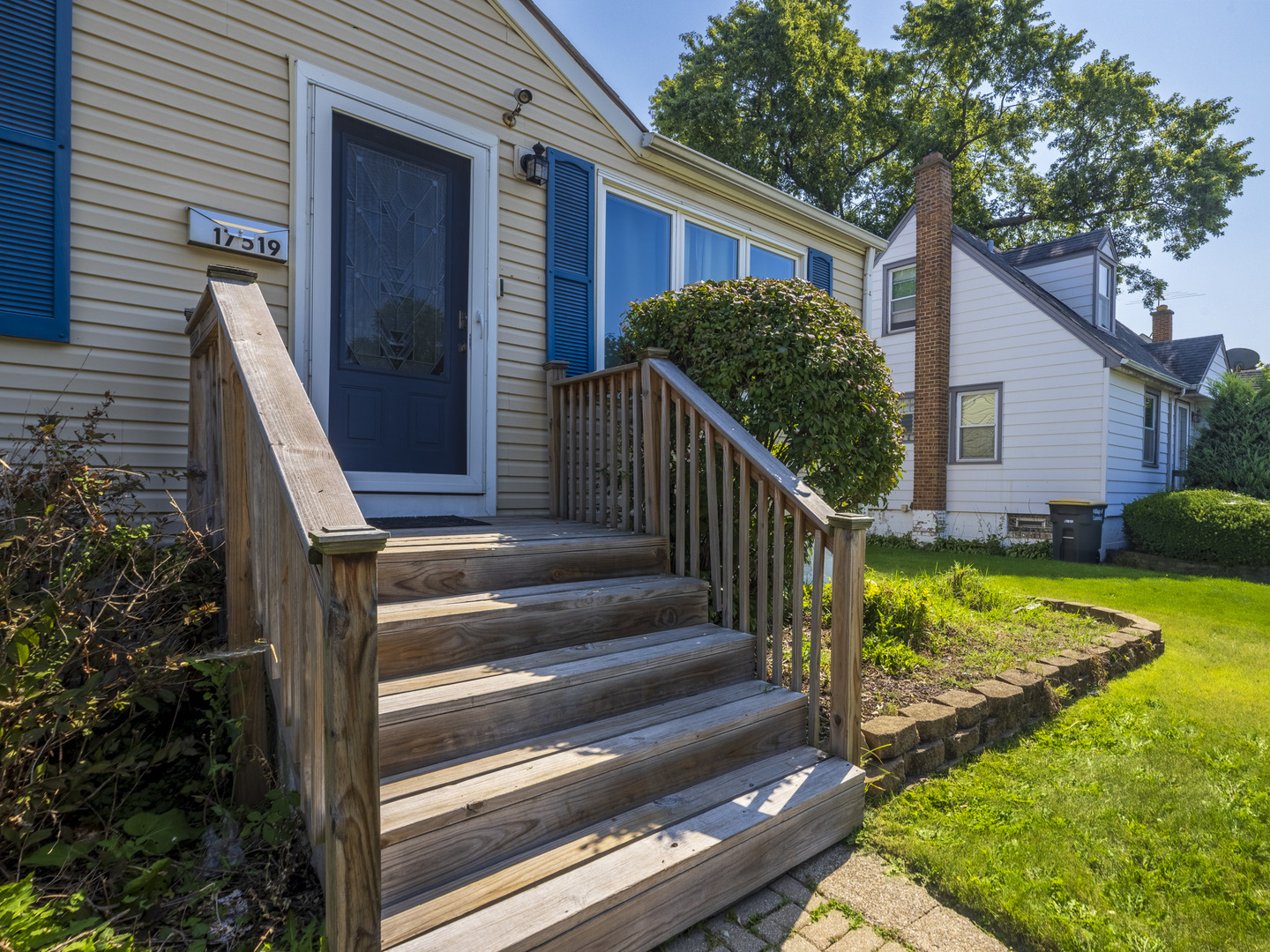 17519 Community Street, Lansing, IL 60438