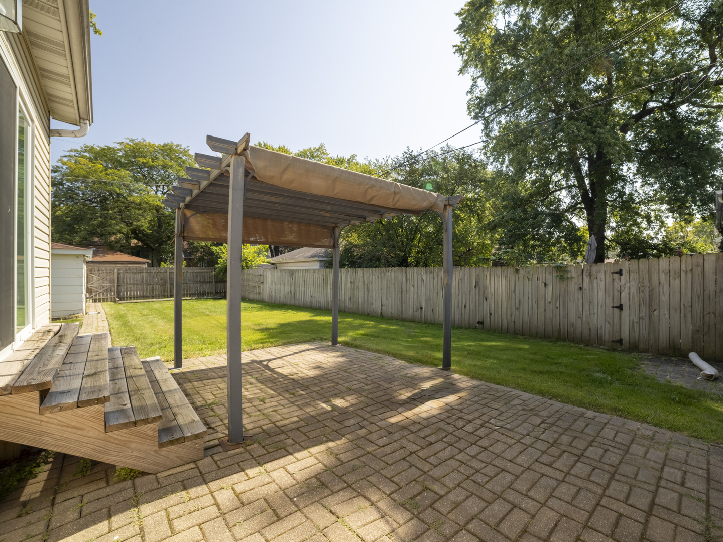 17519 Community Street, Lansing, IL 60438