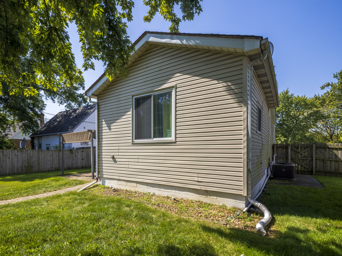 17519 Community Street, Lansing, IL 60438