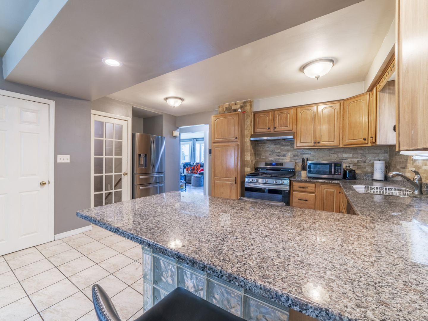 17519 Community Street, Lansing, IL 60438