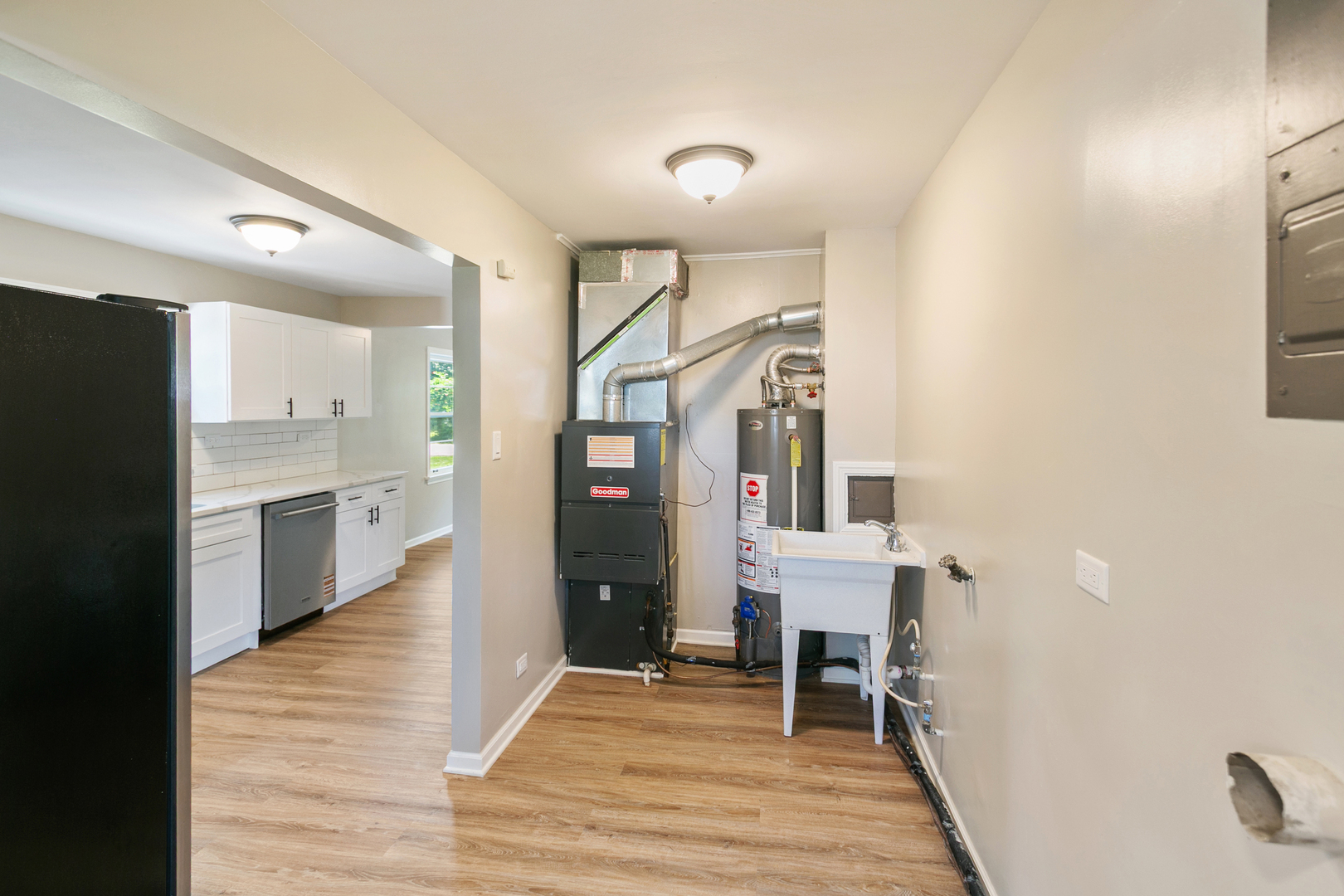 14348 Knox Avenue, Midlothian, IL 60445